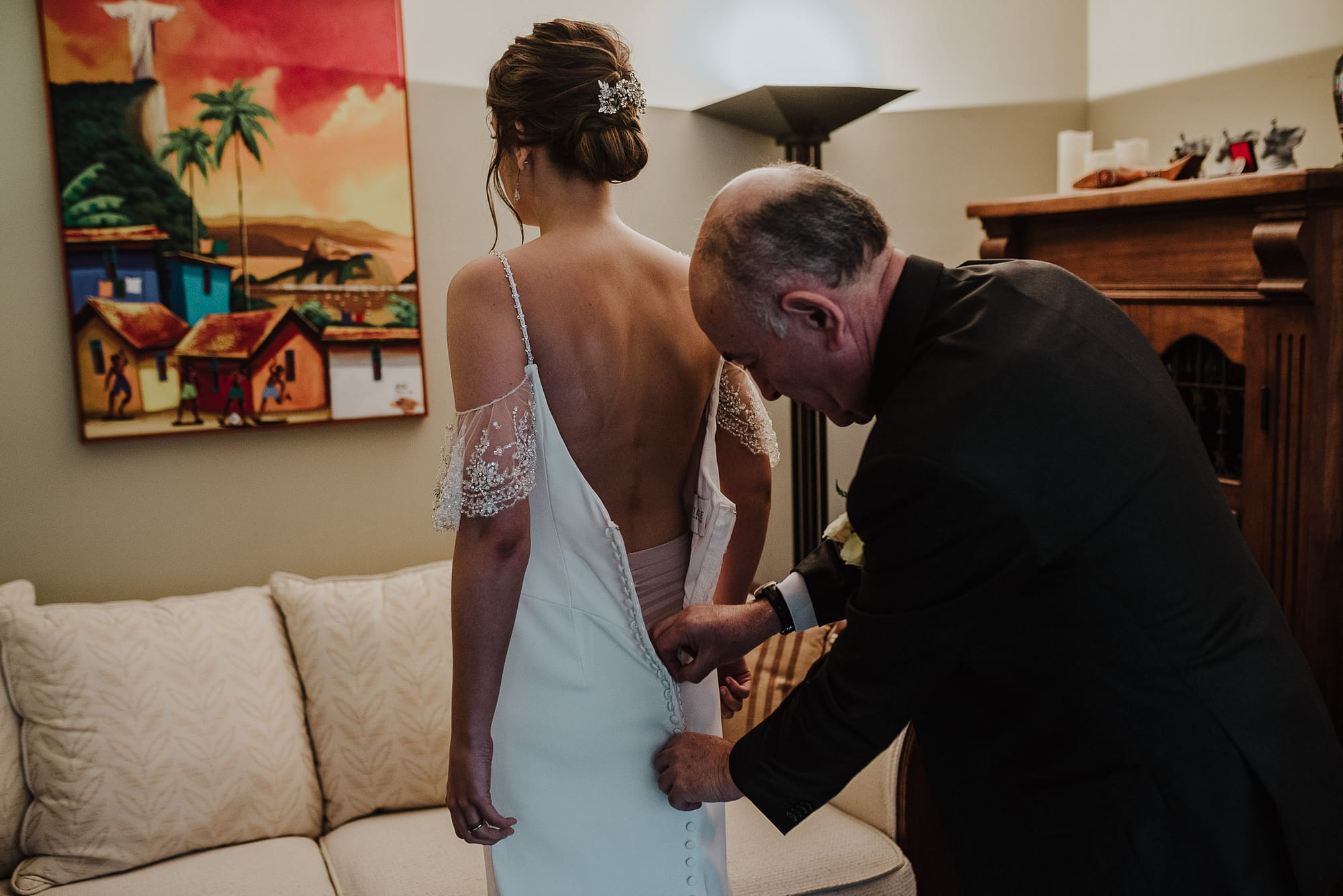 fotografo de matrimonios-preparativos novia-novia-vestido novia