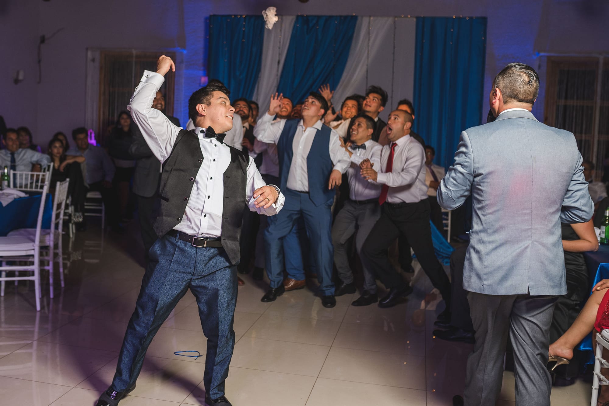 Matrimonio-centro de eventos-oliveto-santiago-fotógrafo de matrimonios-fiesta-liga